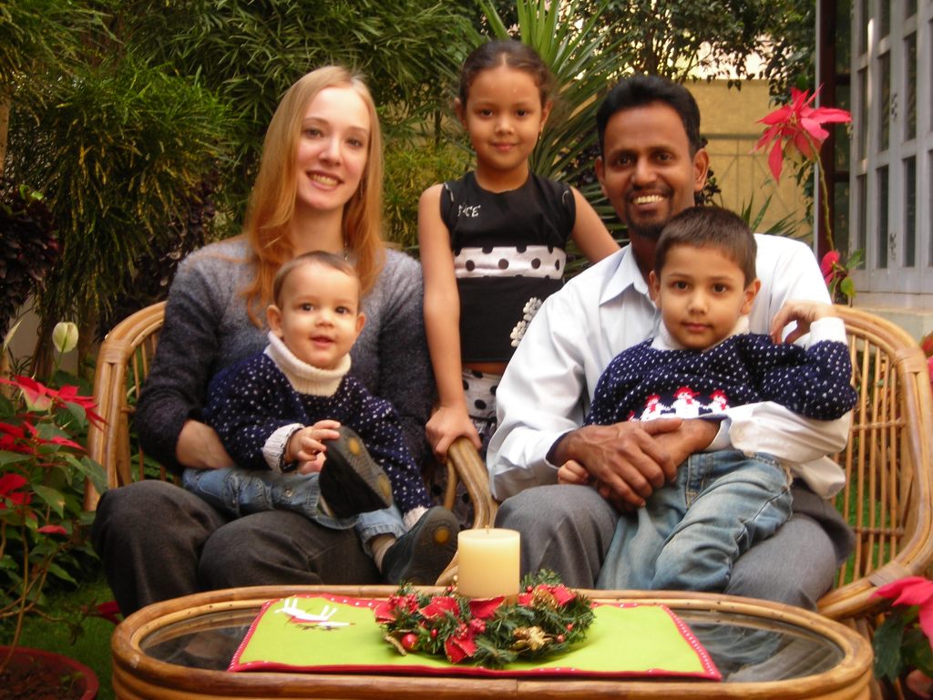 Bonita Jewel with family